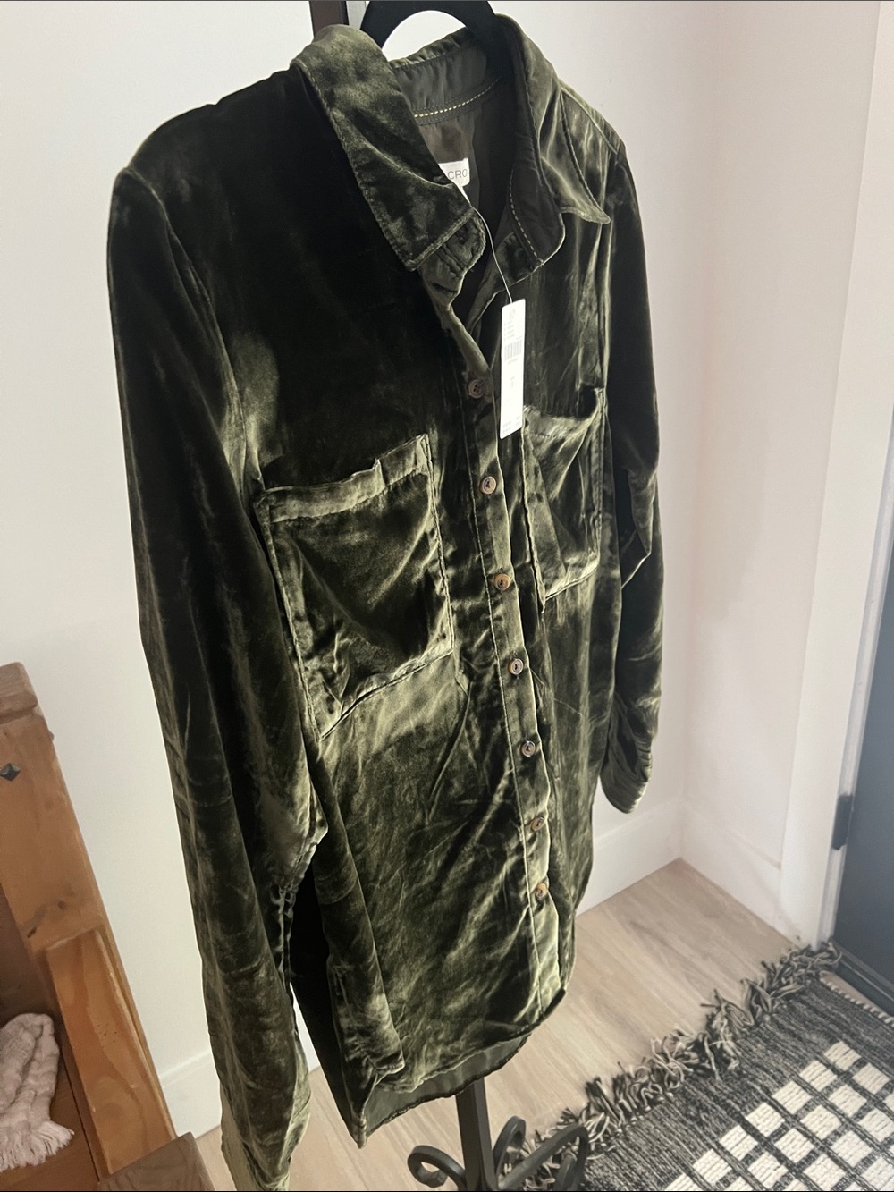 Anthropologie - Pilcro Olive Green Velvet Button-Down Shirt Size S NWT - Picture 3 of 5